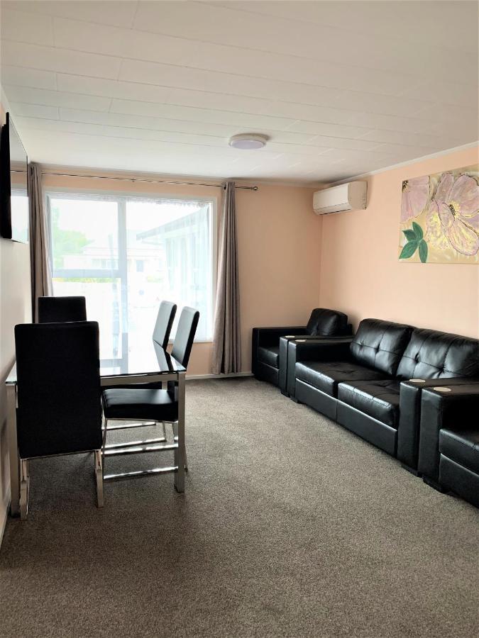 Kingswood Motel Waimate Εξωτερικό φωτογραφία