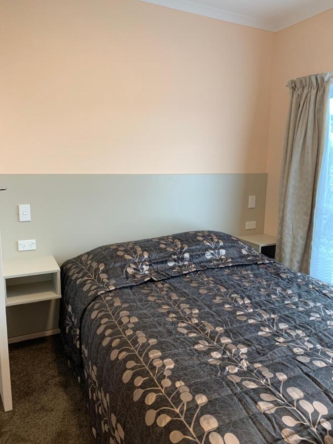 Kingswood Motel Waimate Εξωτερικό φωτογραφία